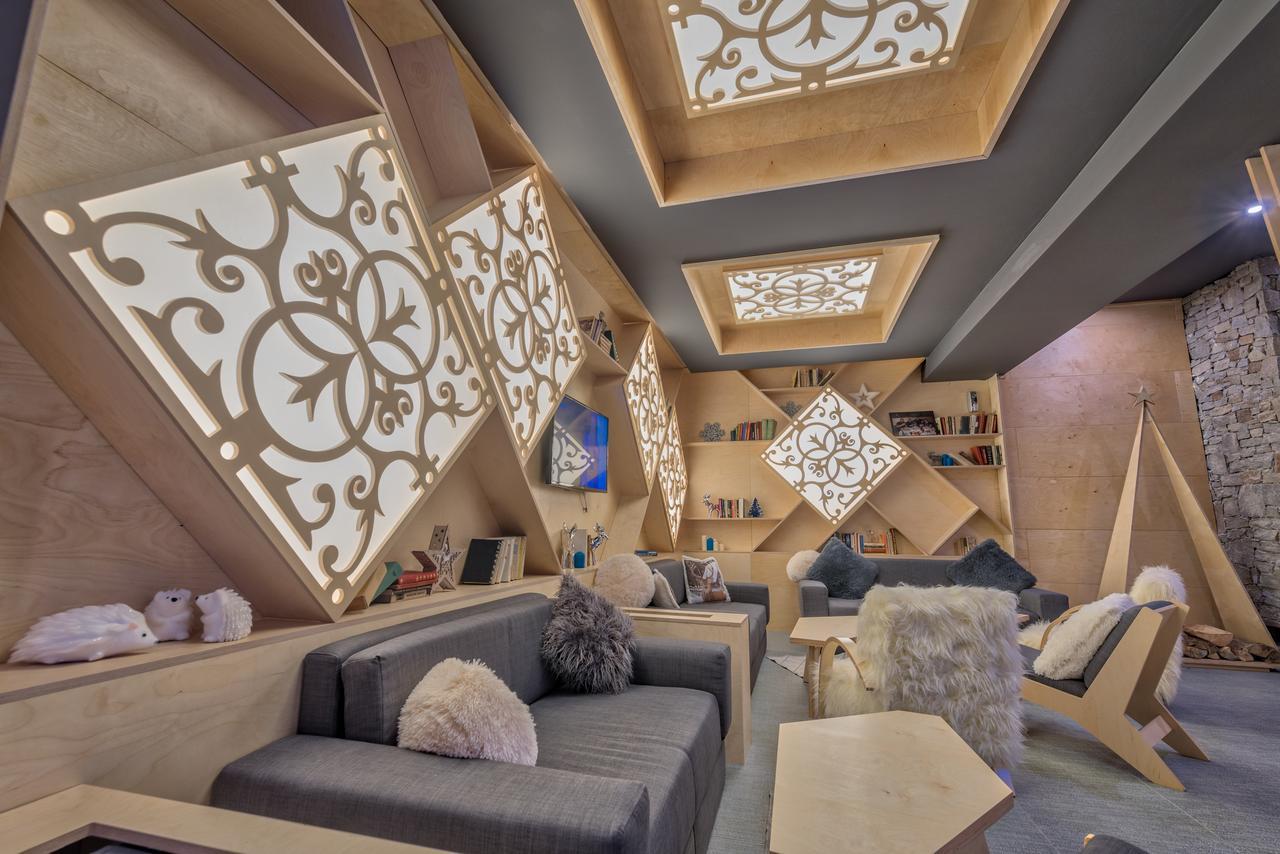 Hotel Arte Spa & Park Velingrad Luaran gambar The interior of the lounge